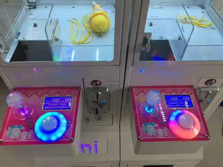Miniatuur muntbediende mega kl - Arcade Toy Vending Machine recensie en prijs